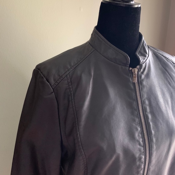 Black Rivet Jacket - Picture 3 of 5